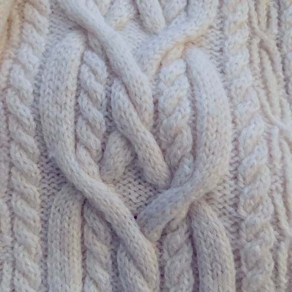 Ralph Lauren 100% Wool sweater, shawl - Picture 2 of 7